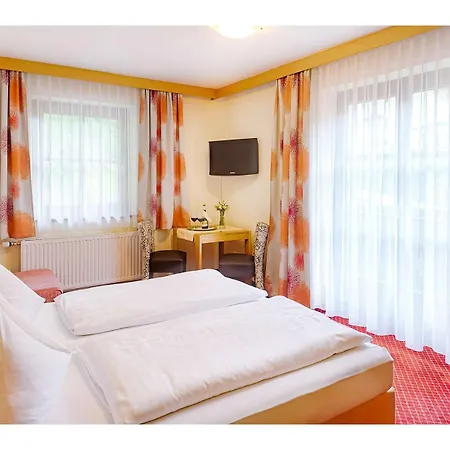 Hotel Almrösl Im Großarltal